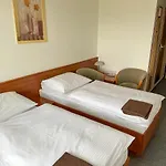 Retro Suza Hotel 2*