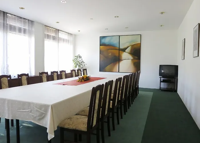 Retro Suza 2* 布拉迪斯拉发