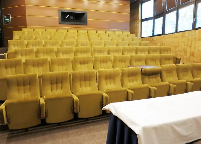 Retro Suza 2* Братислава